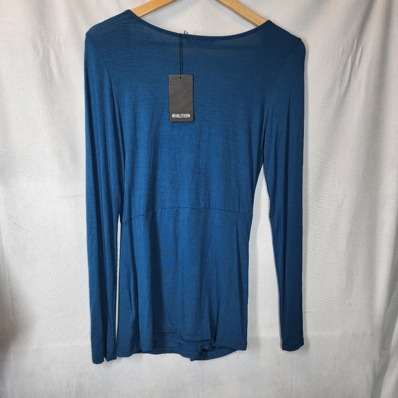 NWT Stitchfix 41 hawthorn Milano twist-front crew neck knit top. - Picture 3 of 8